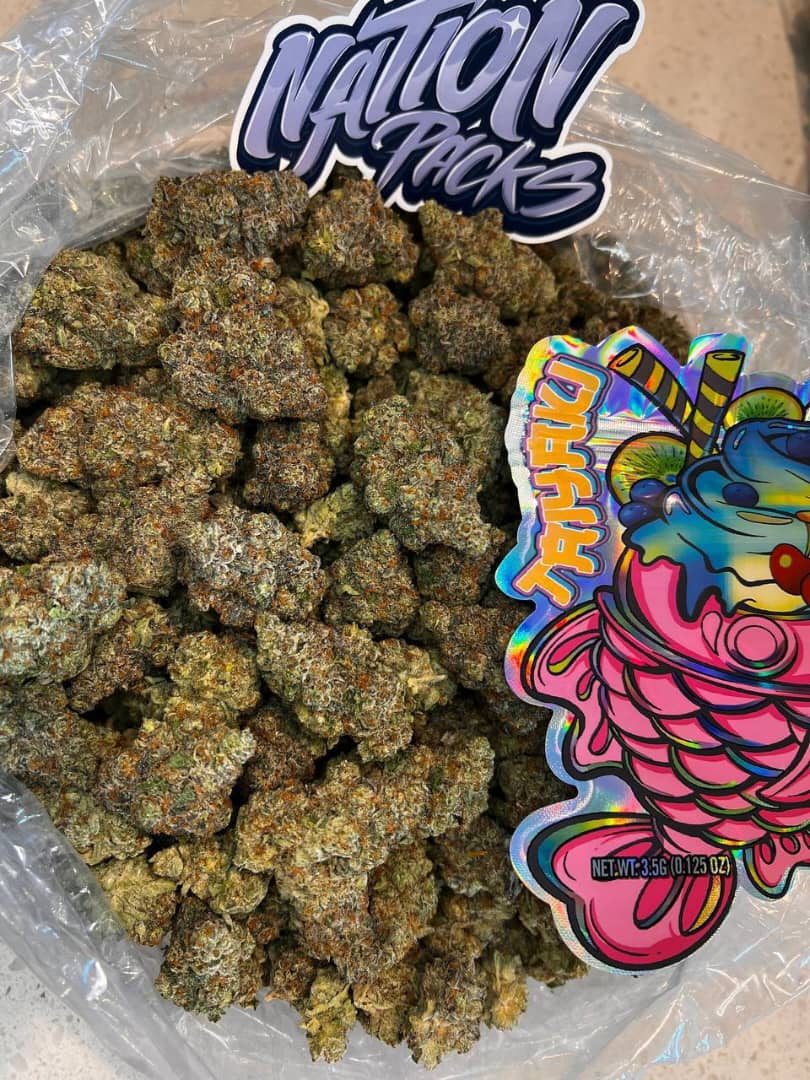 BLUEBERRY CRUFFIN SNOWBALLS